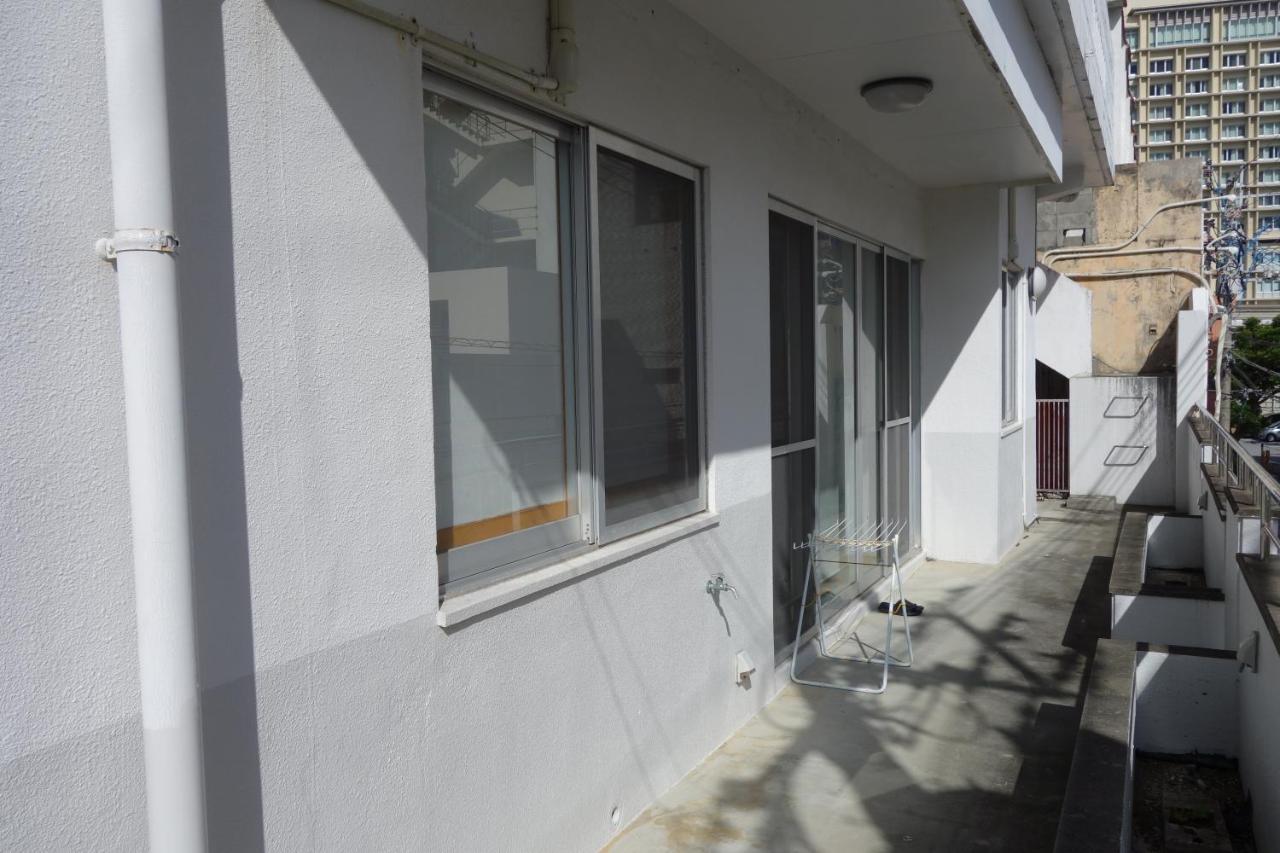 Okinawa Naha Rakuraku House Daire Dış mekan fotoğraf
