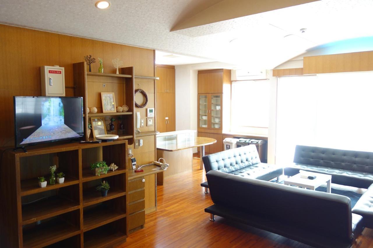 Okinawa Naha Rakuraku House Daire Dış mekan fotoğraf